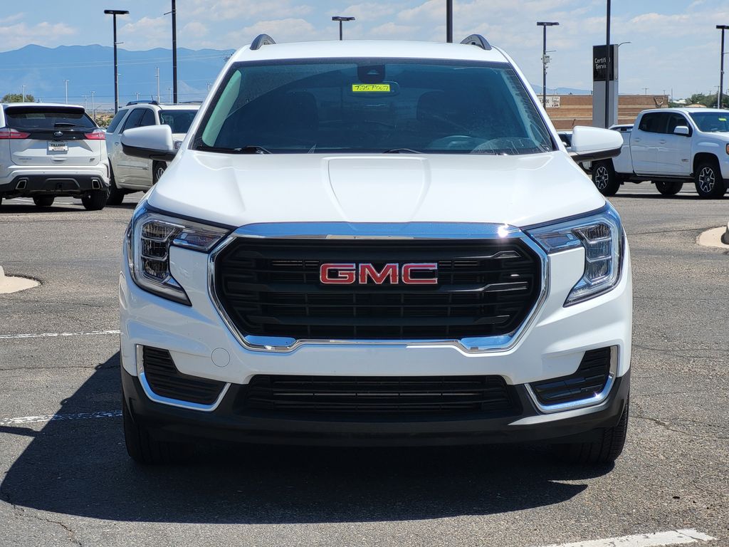 2023 Gmc Terrain SLE photo 3