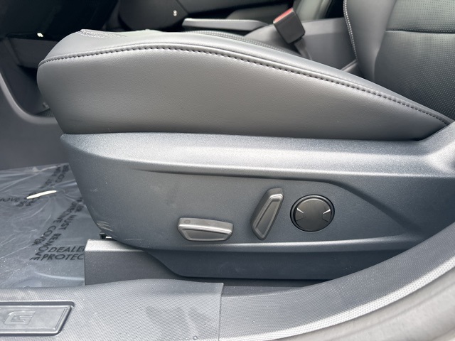 2025 Ford Mustang Mach-E Premium photo 11
