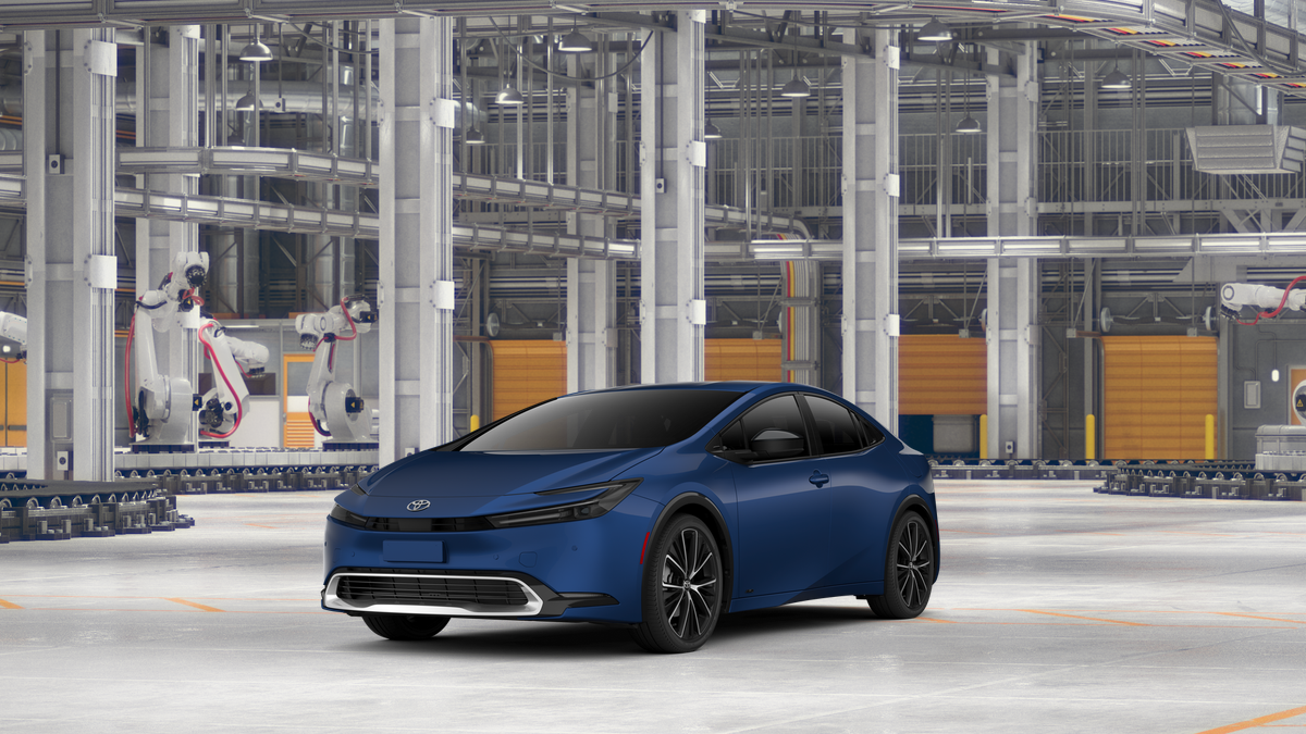 2026 Toyota Prius XLE's photo