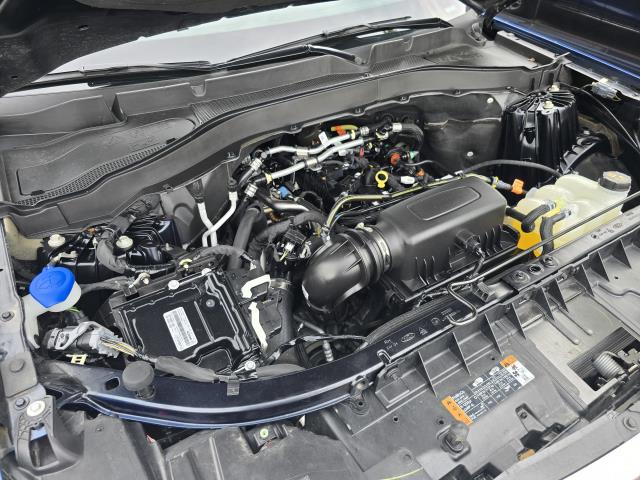 2023 Ford Explorer XLT photo 26
