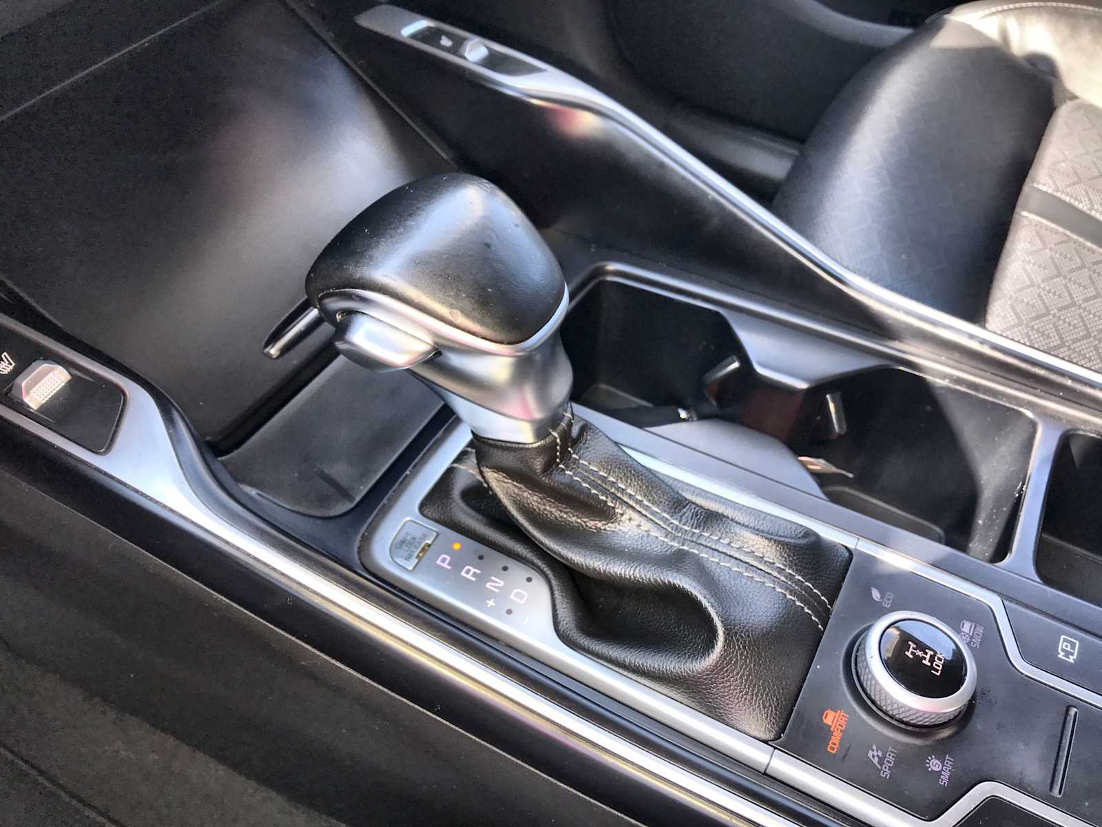 2021 Kia Sorento S photo 18