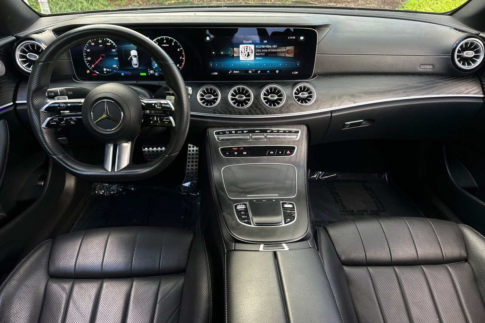 2022 Mercedes Benz E 450 Coupe photo 3