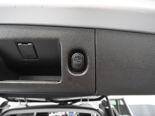 2015 Gmc Yukon SLT photo 38
