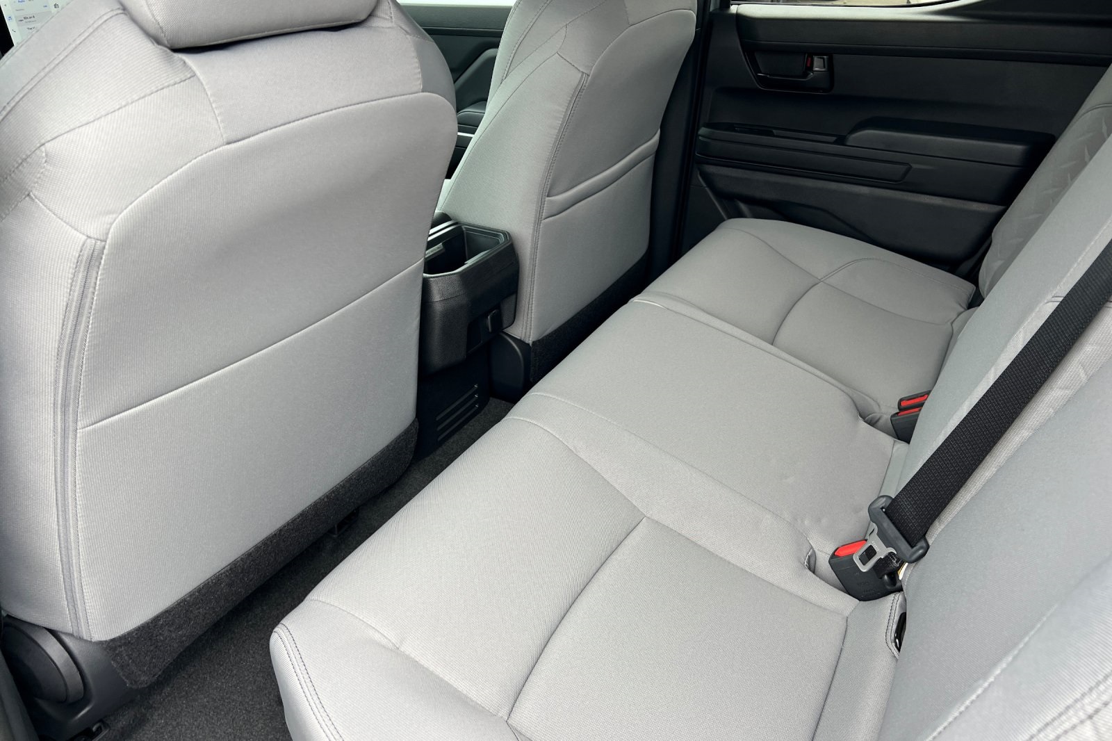 2025 Toyota Tacoma SR5 4x4 Double Cab photo 5