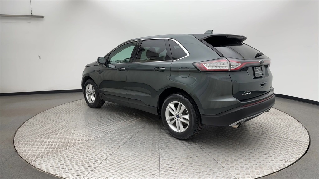 2015 Ford Edge SEL photo 4