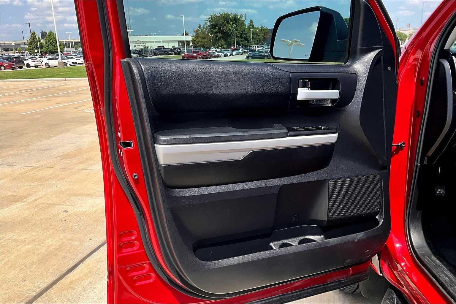 2020 Toyota Tundra SR5 Grade photo 16