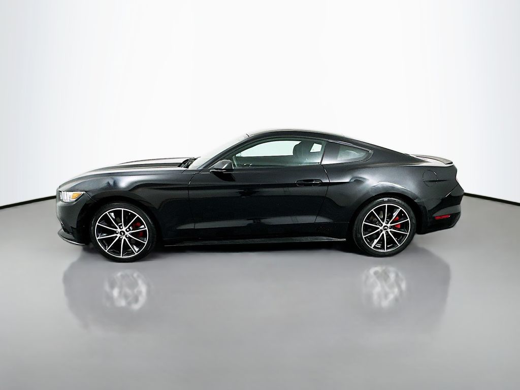 2016 Ford Mustang EcoBoost photo 8
