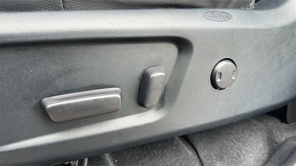 2018 Toyota Tundra Limited photo 19