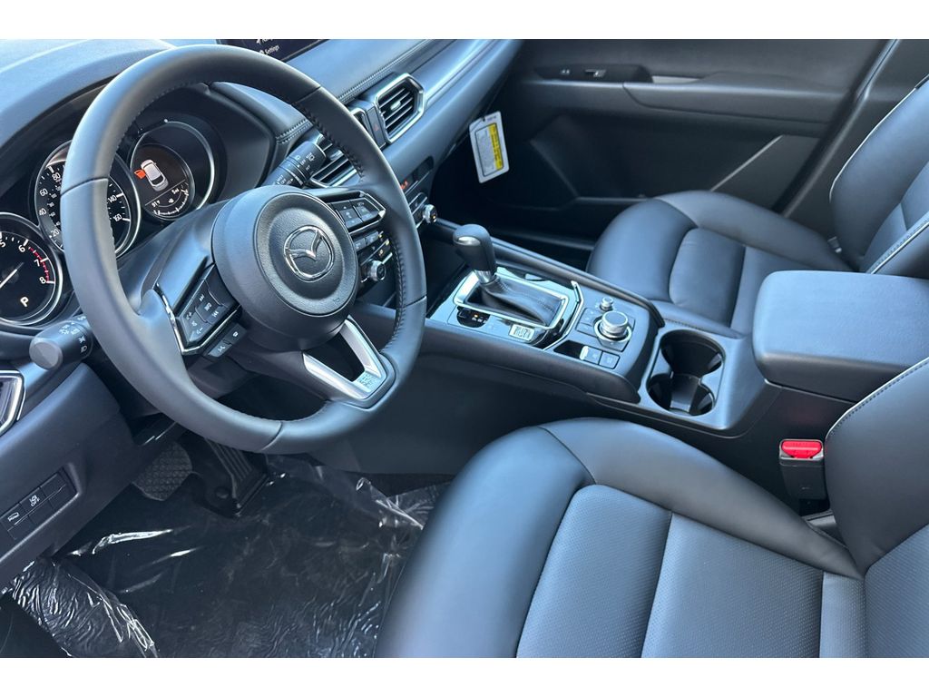 2025 Mazda CX-5 2.5 Select photo 6