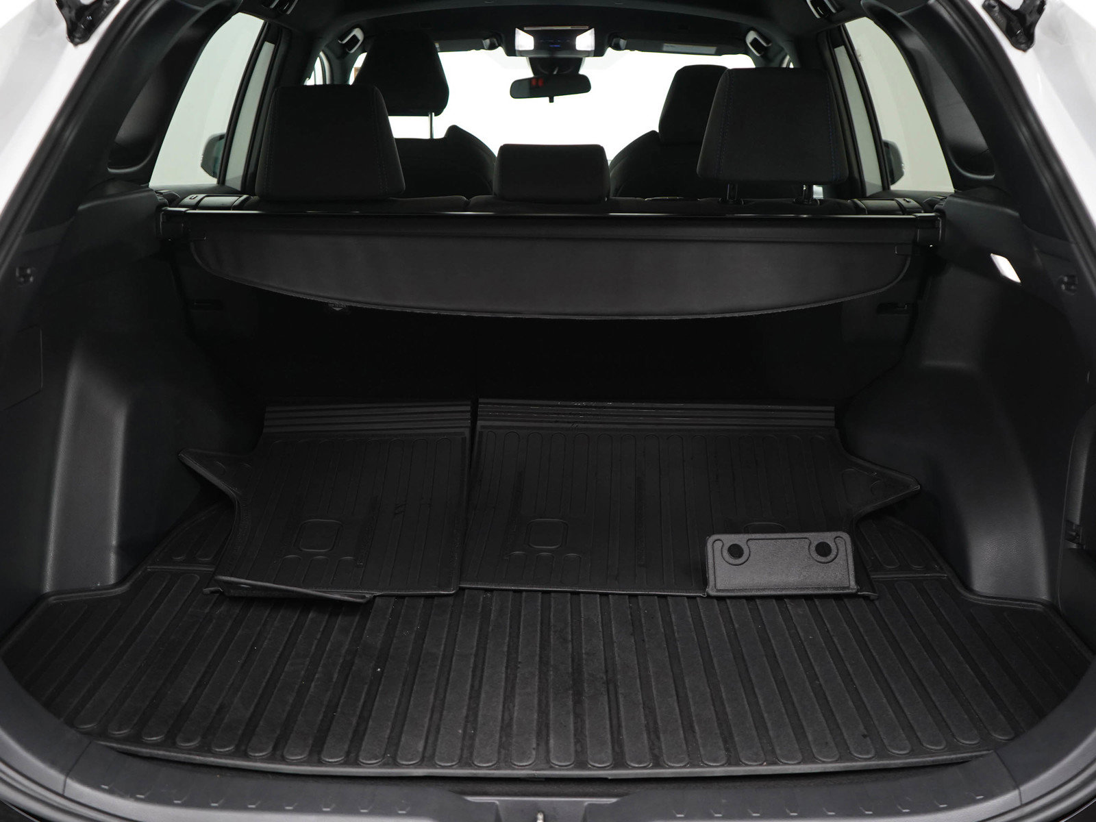 2024 Toyota RAV4 Hybrid SE photo 12