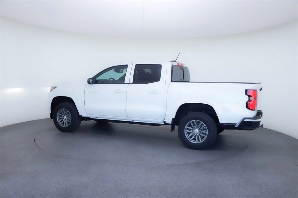 2026 Chevrolet Colorado LT photo 3
