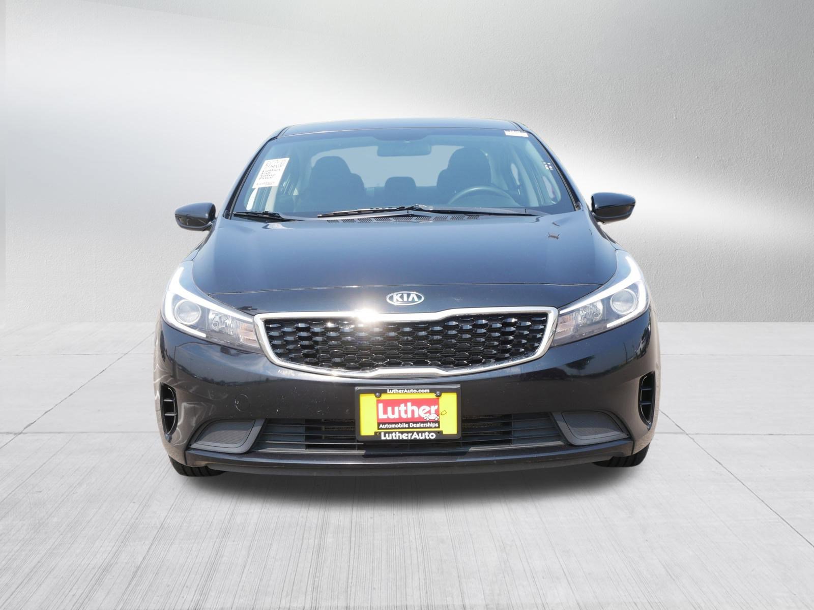 2018 Kia Forte LX Base photo 2