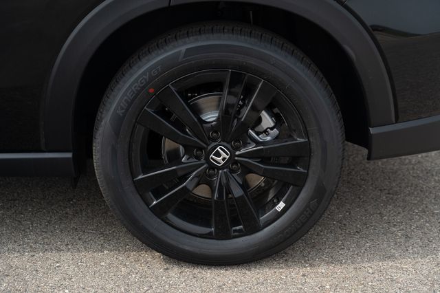 2026 Honda HR-V Sport photo 8