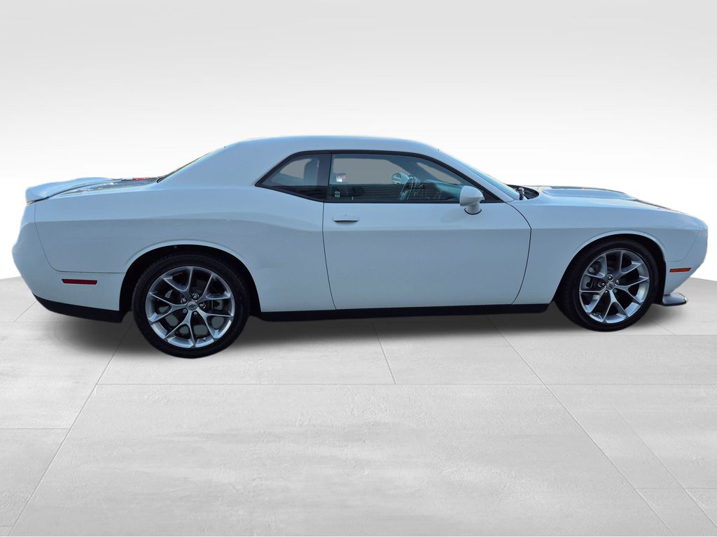 2022 Dodge Challenger GT photo 9