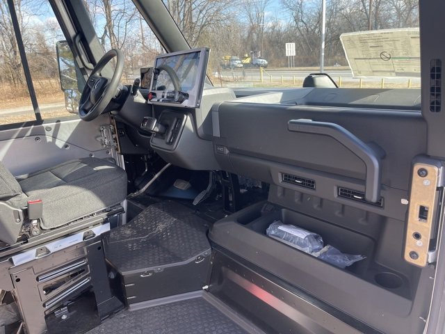 2023 Brightdrop Zevo 600 photo 11