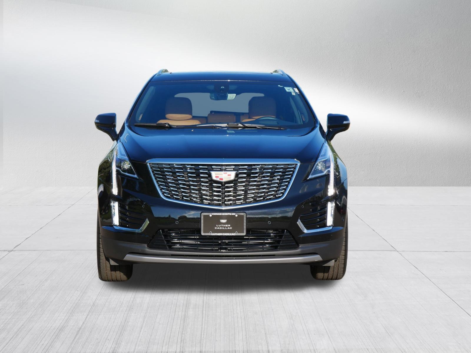 Used 2025 Cadillac XT5 Premium Luxury with VIN 1GYKNDR44SZ142402 for sale in Vadnais Heights, Minnesota