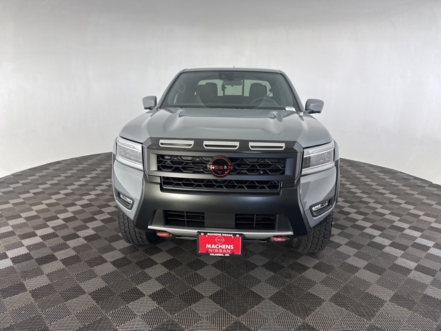 2025 Nissan Frontier Crew Cab PRO-4X photo 2