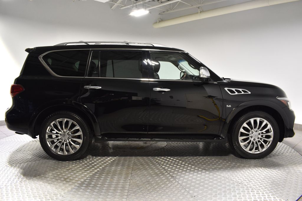 2017 Infiniti QX80 Base photo 5