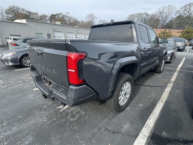 2024 Toyota Tacoma SR5 photo 3