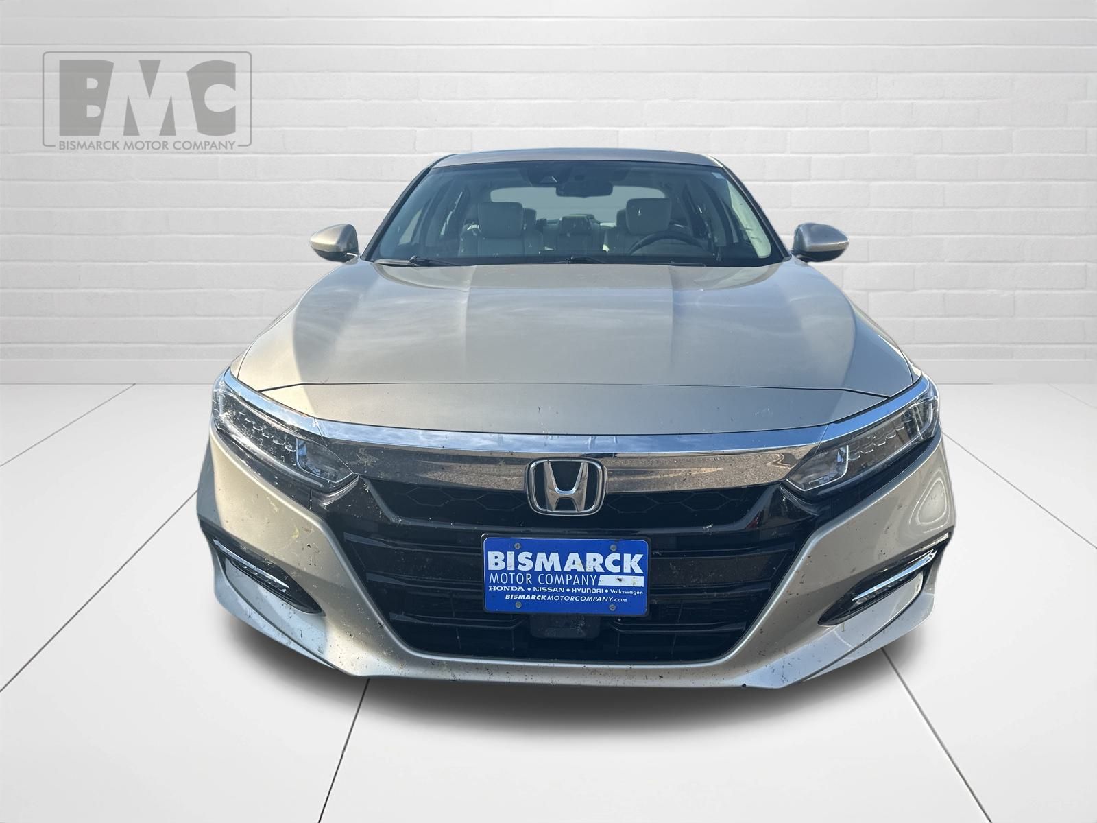2018 Honda Accord Hybrid EX photo 2