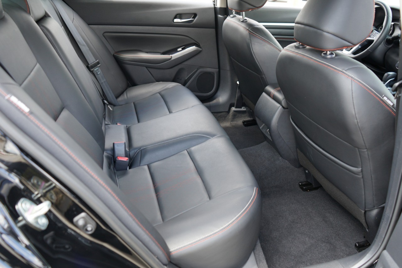 2023 Nissan Altima SR photo 29