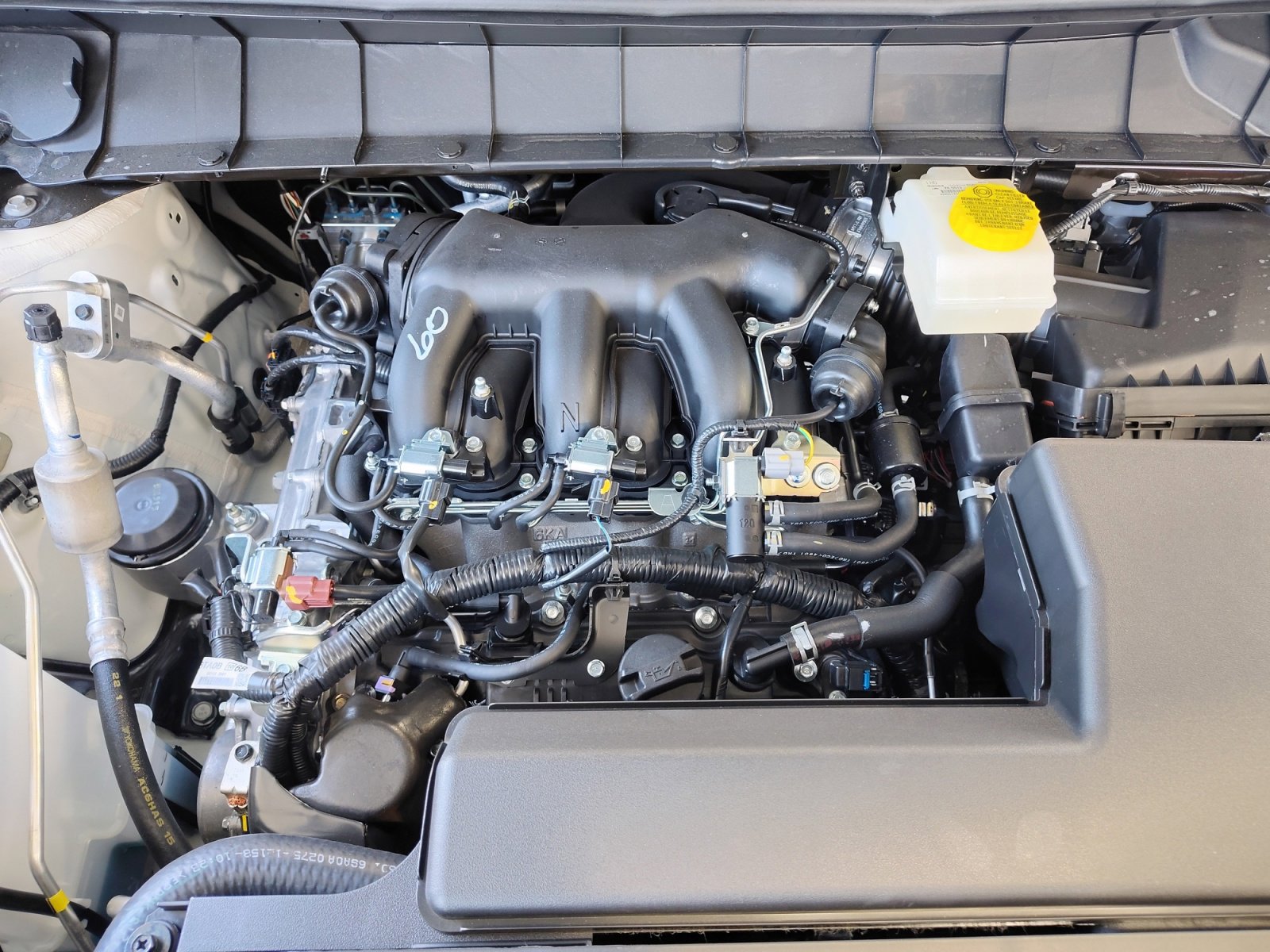 2025 Nissan Pathfinder SV photo 27