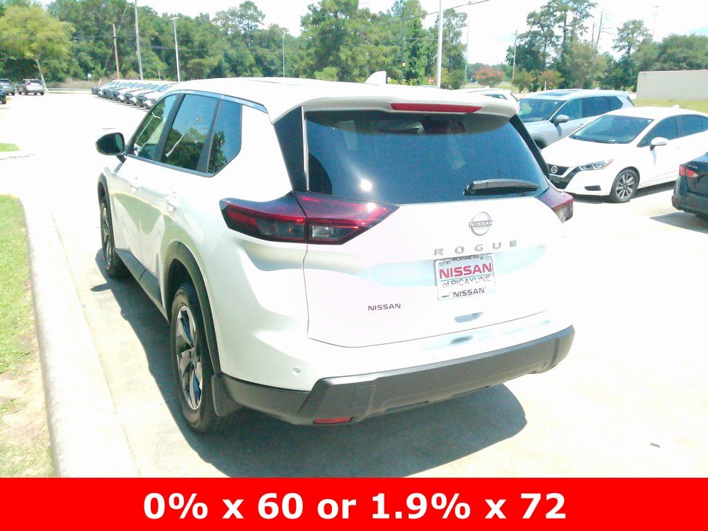 2025 Nissan Rogue SV photo 4