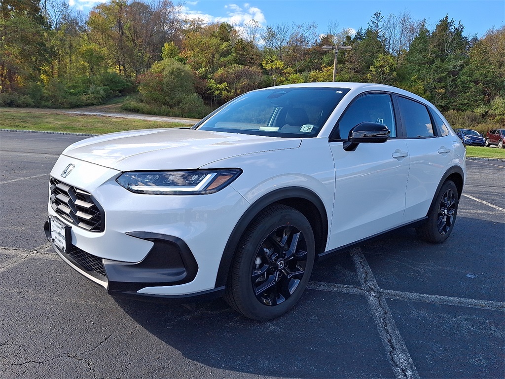 2025 Honda HR-V Sport photo 3