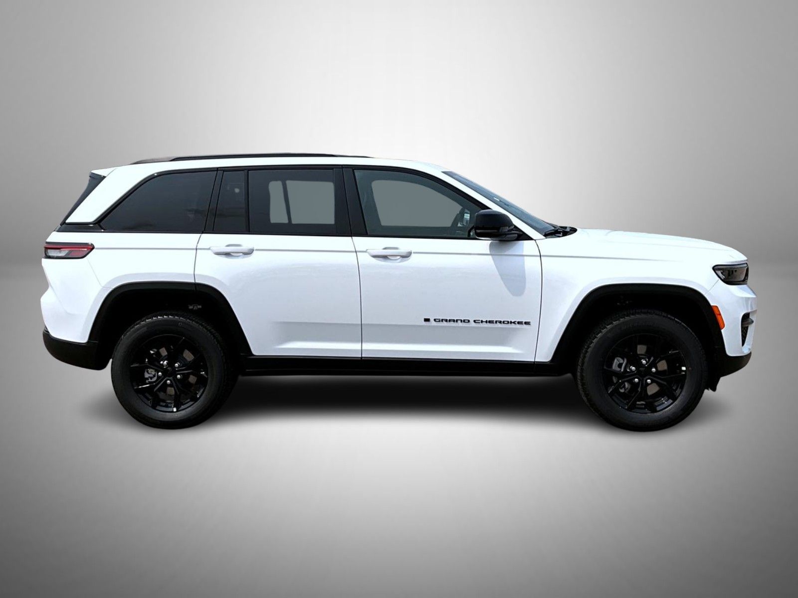 2025 Jeep Grand Cherokee Altitude photo 4