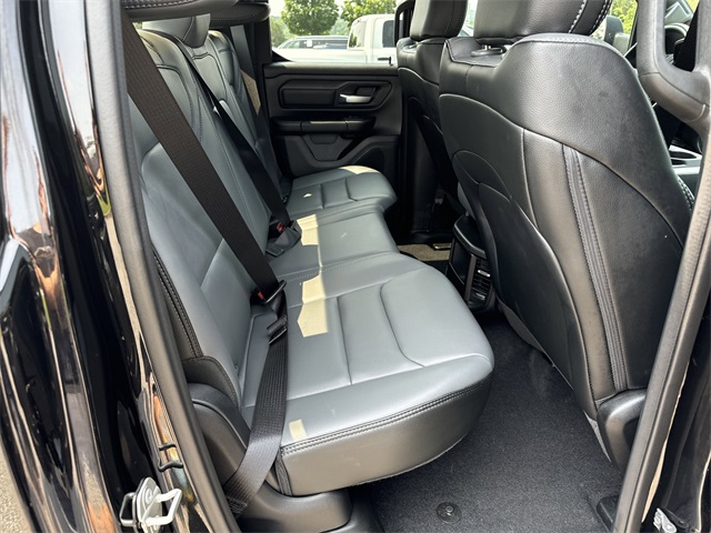 2025 Ram 1500 Tradesman photo 15