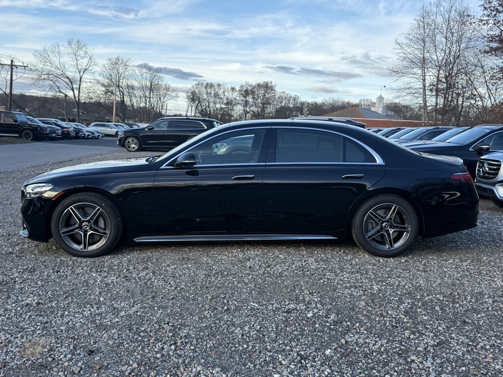 2026 Mercedes Benz S 580 4MATIC photo 4