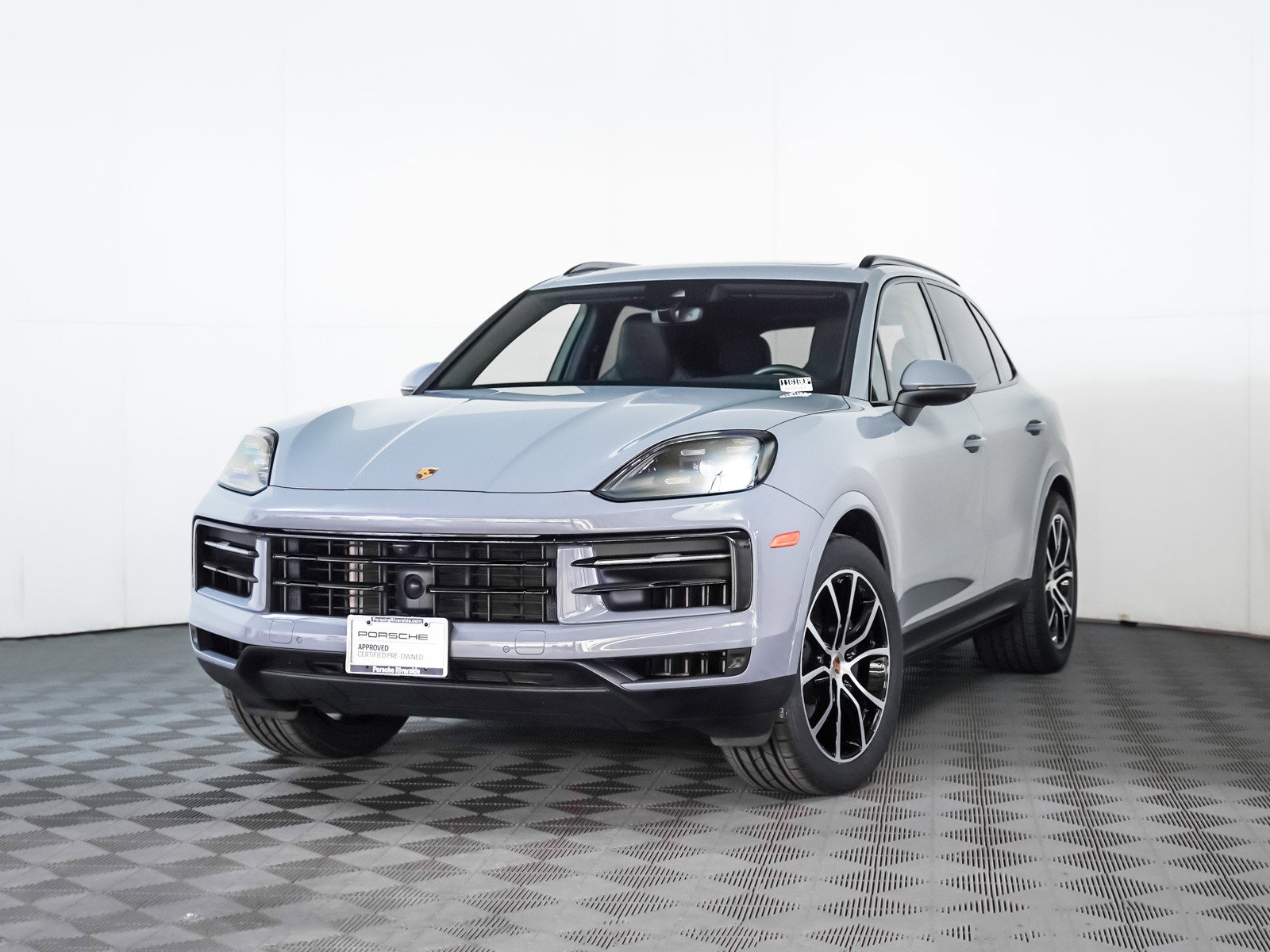 2024 Porsche Cayenne Base