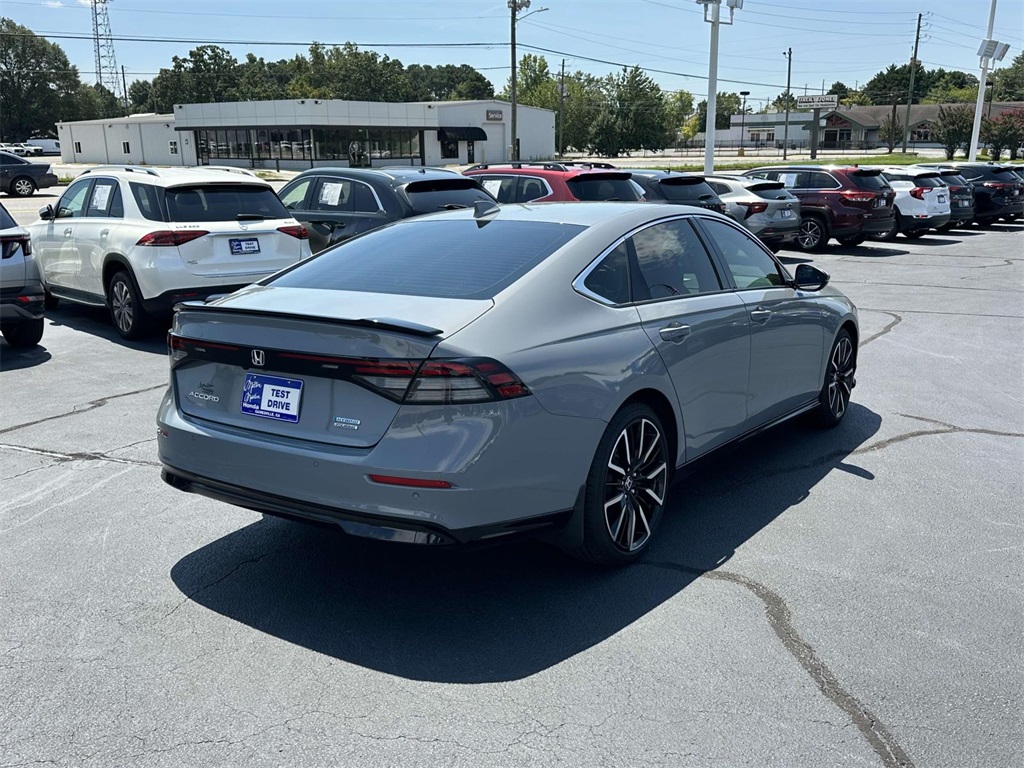 2024 Honda Accord Hybrid photo 25