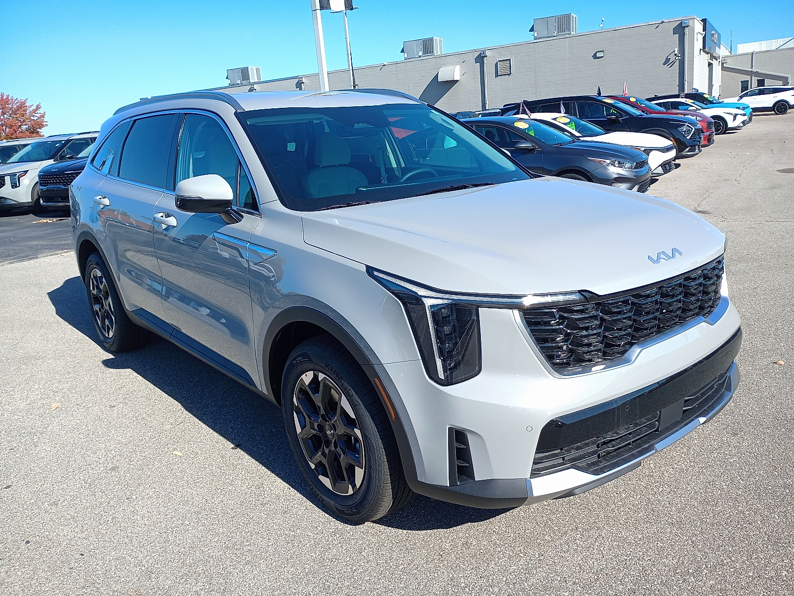 2026 Kia Sorento S's photo