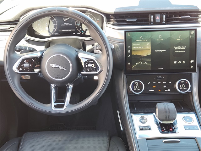 2025 Jaguar F-PACE P250 R-Dynamic S photo 22