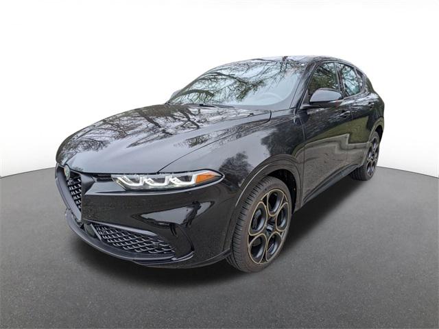 2025 Alfa Romeo Tonale Intensa's photo