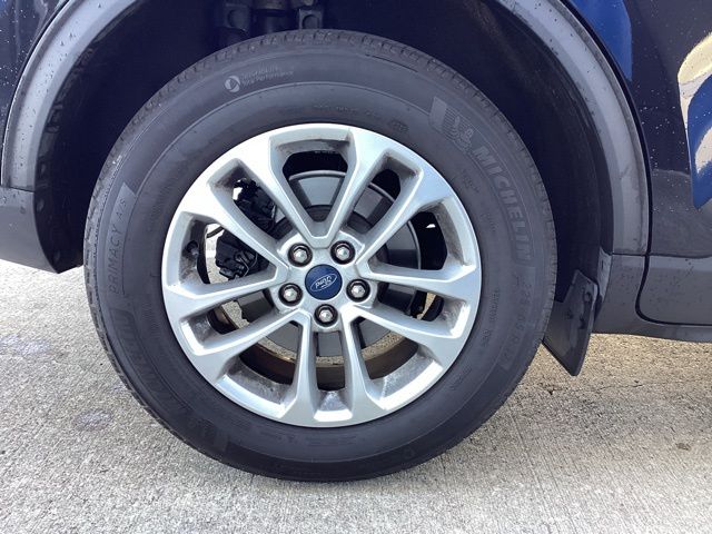 2022 Ford Escape SE photo 7