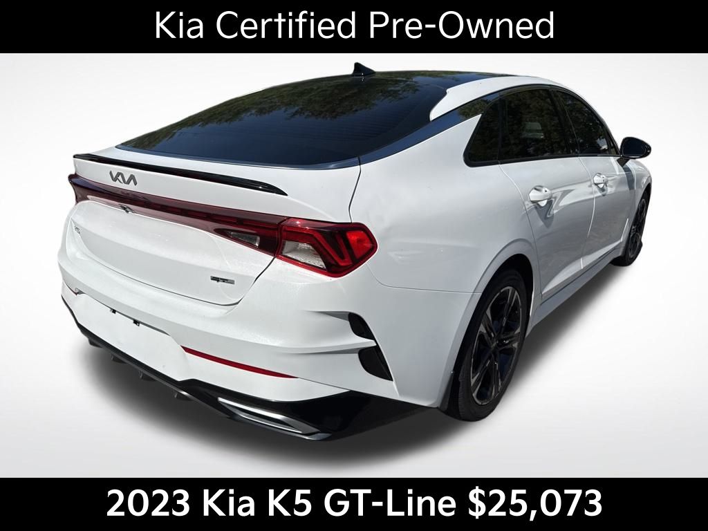 2023 Kia K5 GT-Line photo 3