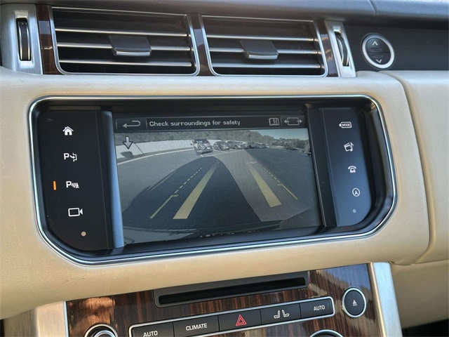 2016 Land Rover Range Rover HSE photo 23