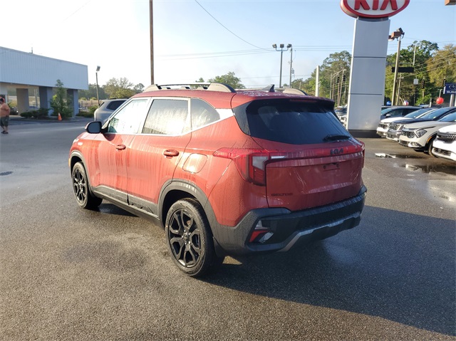 2025 Kia Seltos X-Line photo 4