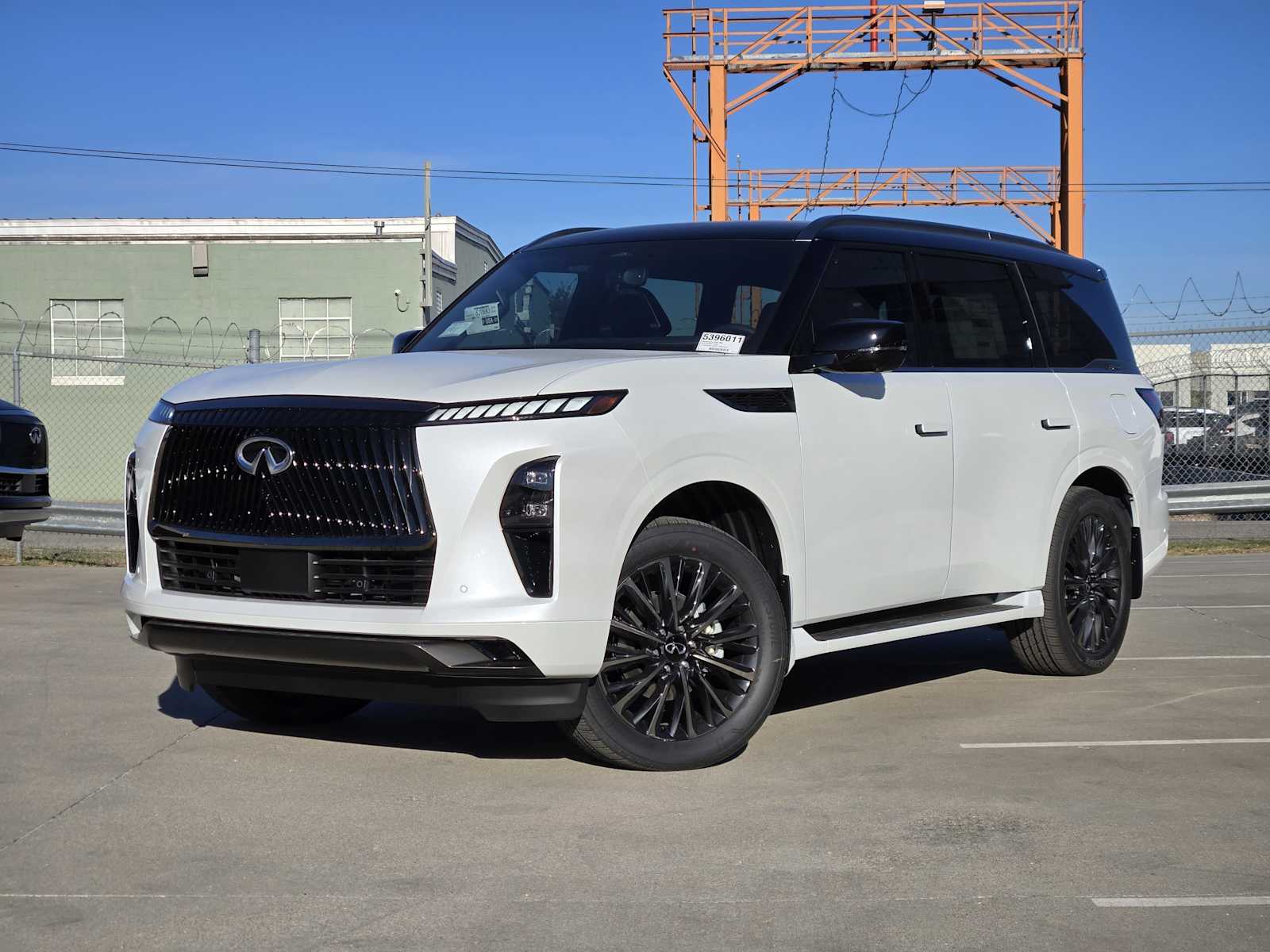 2026 INFINITI QX80 Autograph's photo