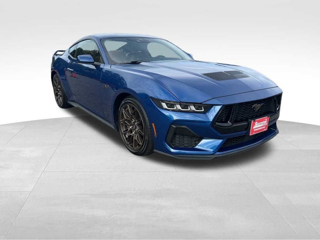 2024 Ford Mustang GT Premium photo 8