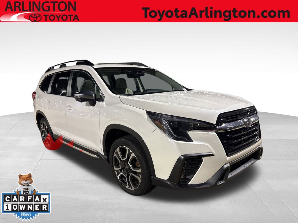 2023 Subaru Ascent Limited's photo