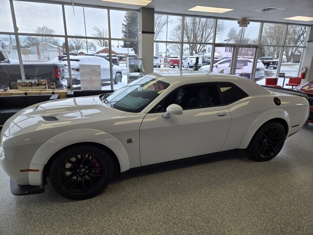 2022 Dodge Challenger R/T's photo