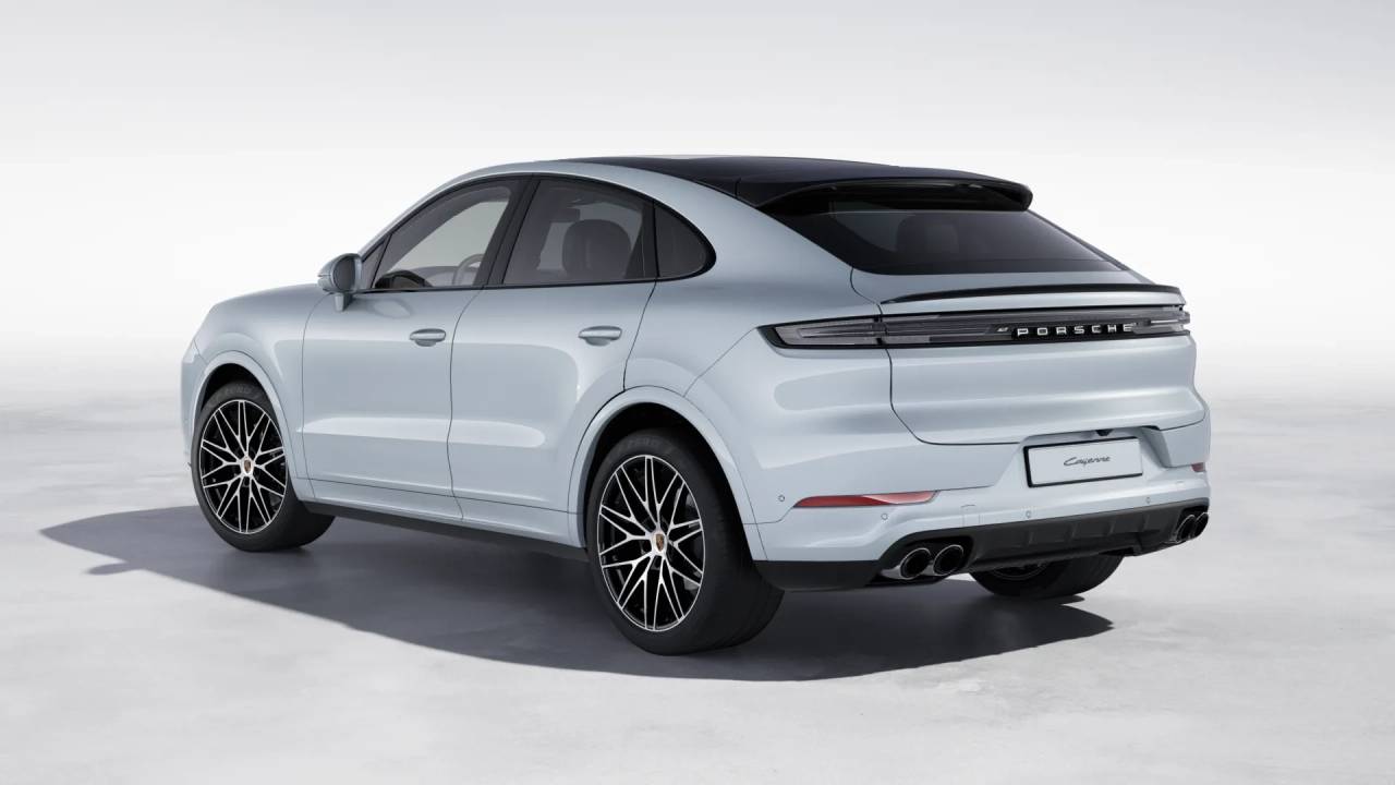 2026 Porsche Cayenne Coupe photo 3