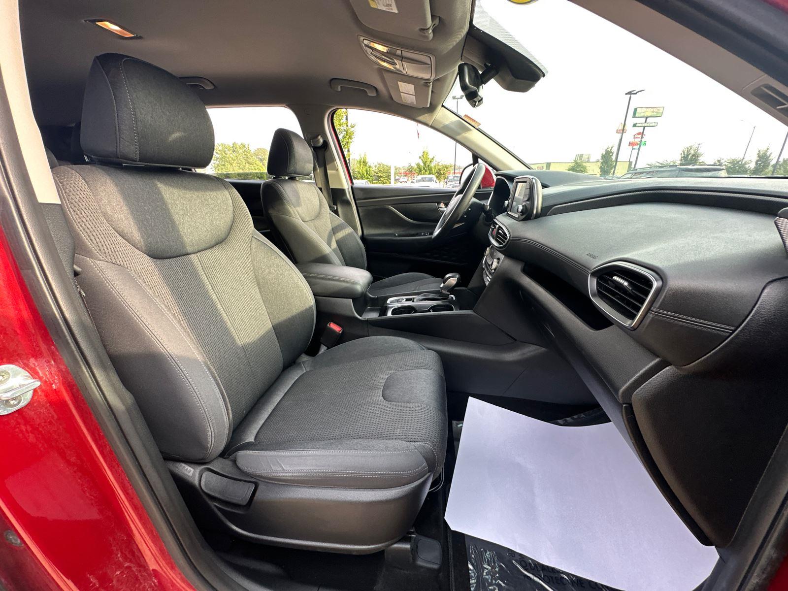 2019 Hyundai Santa Fe SEL photo 27