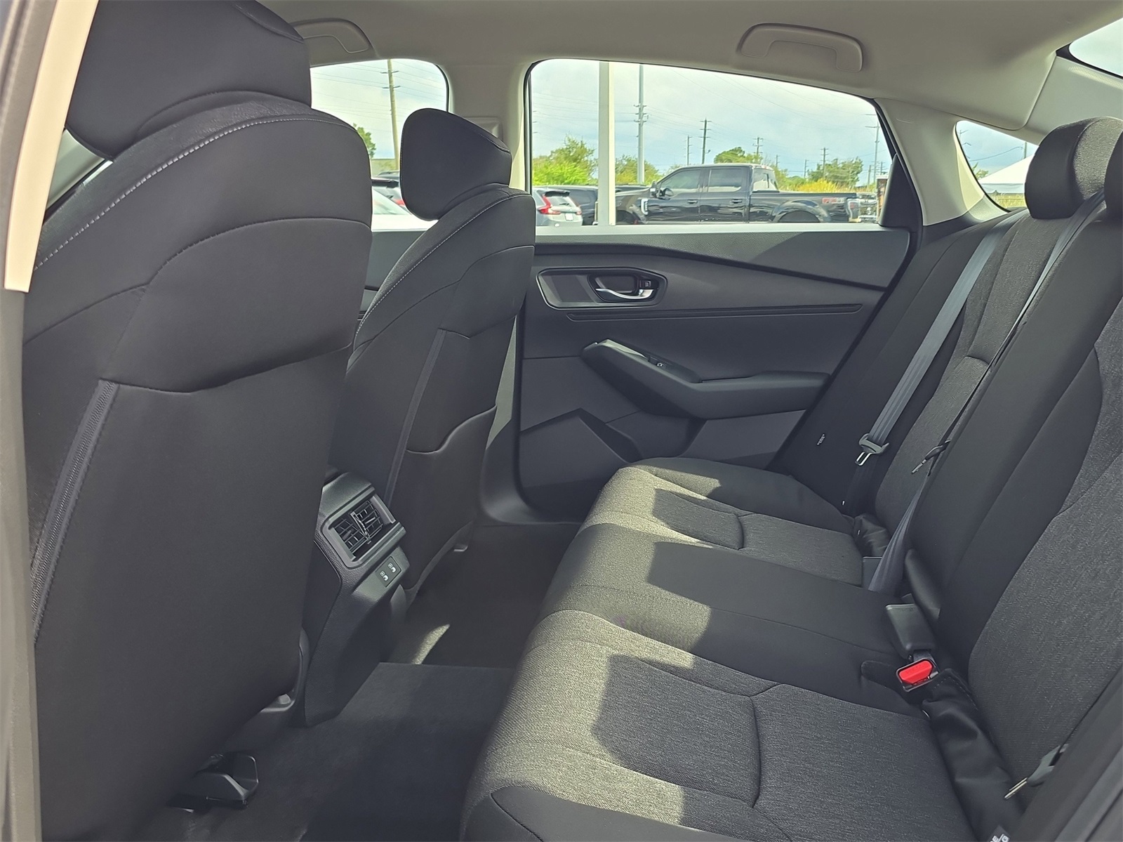 2025 Honda Accord 1.5T LX photo 12