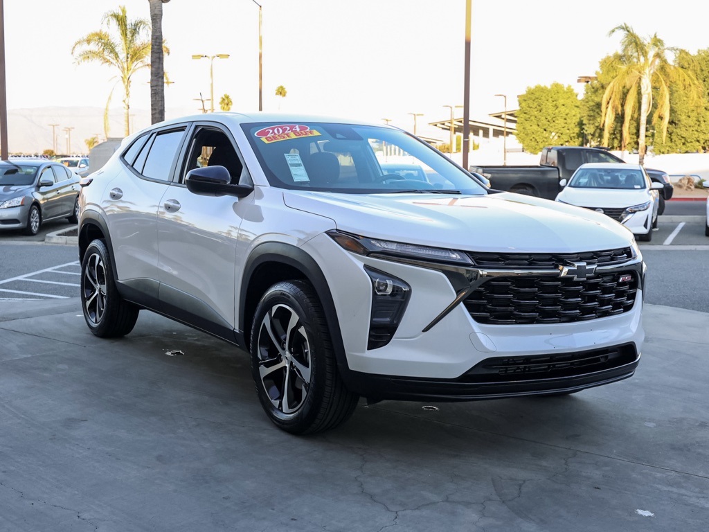 2024 Chevrolet Trax RS