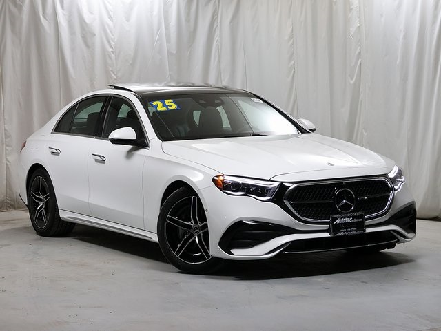 2025 Mercedes-Benz E-Class E450's photo