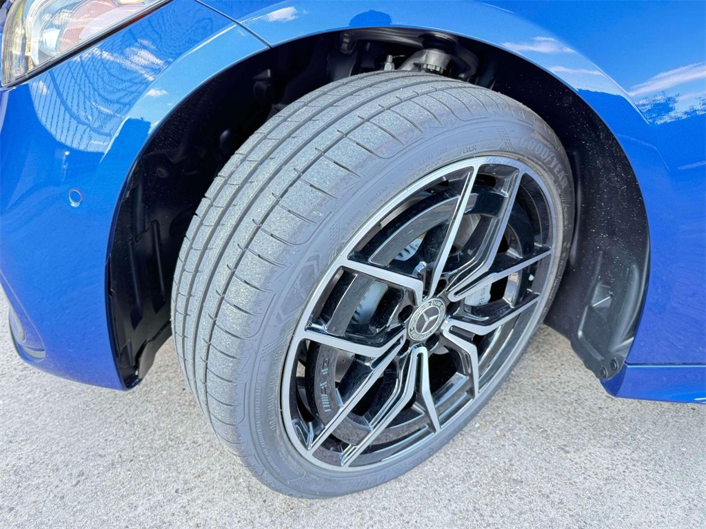 2026 Mercedes Benz C 300 photo 3